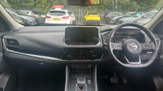 Nissan Qashqai 1.3 DiG-T MH 158 N-Connecta 5dr Xtronic Petrol Hatchback